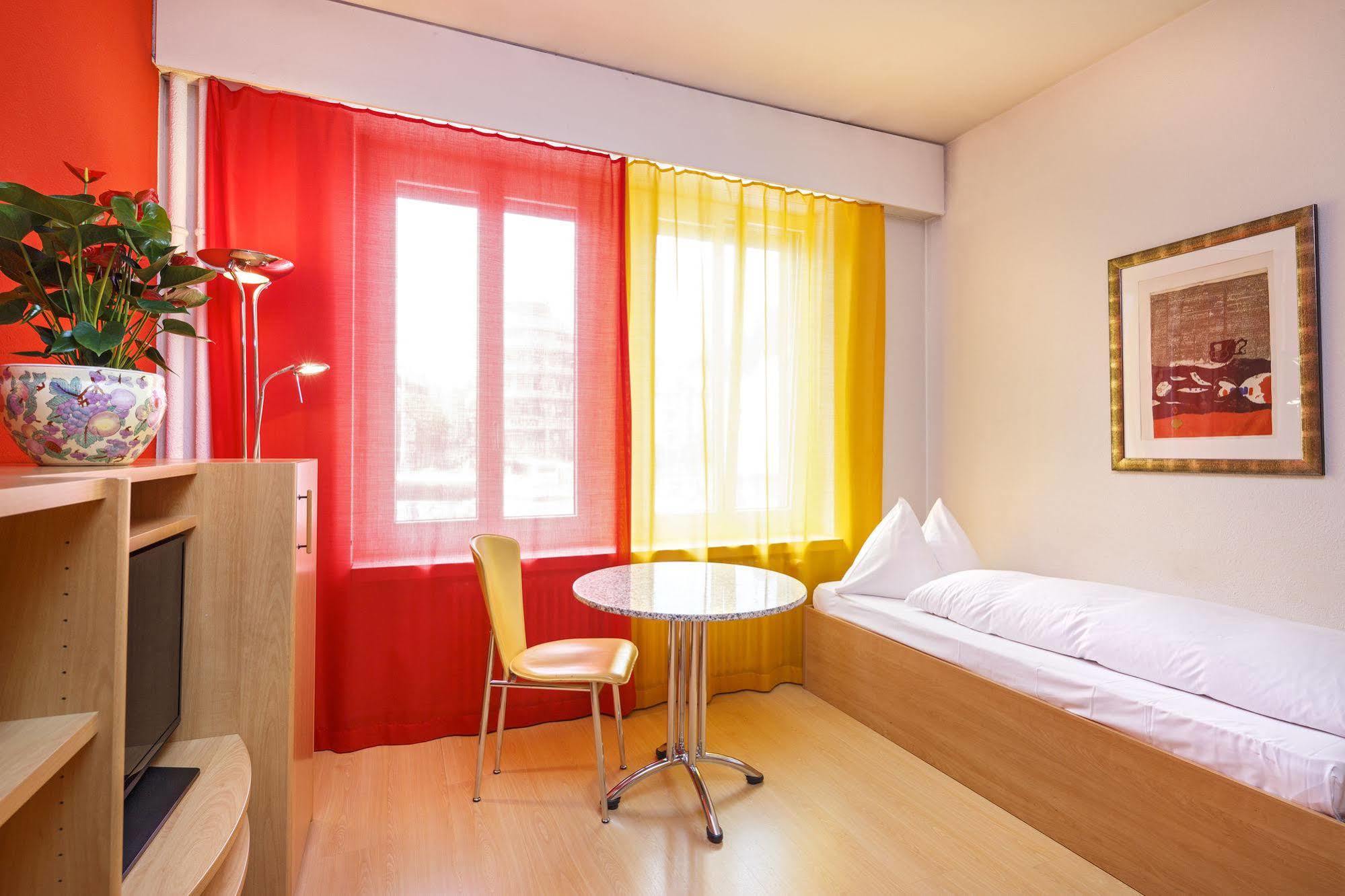 Residence Zum Loewen Lucerne Ngoại thất bức ảnh